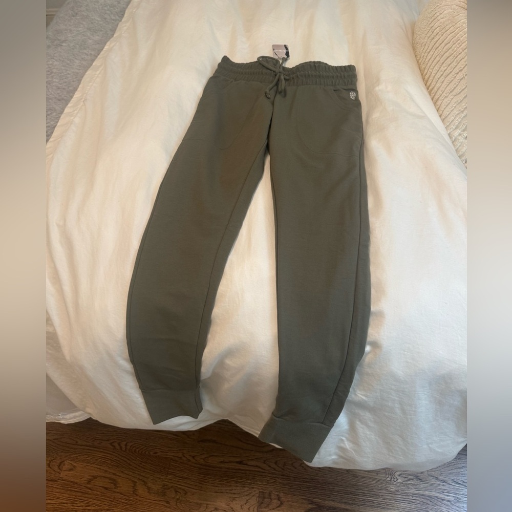 FP Movement XS sweats, olive green, new with tags